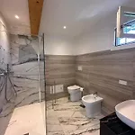 Iris 4* Modena