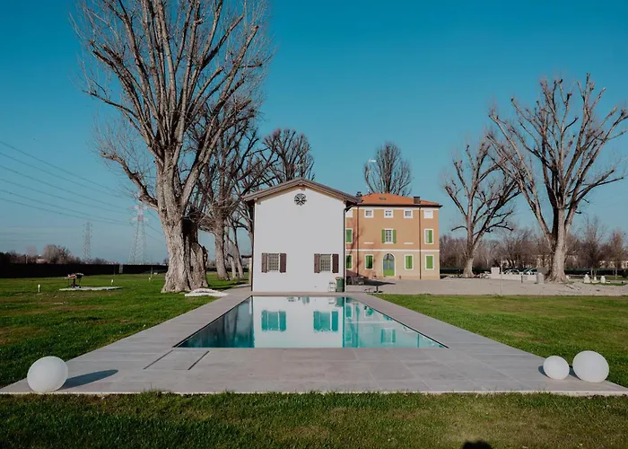 Iris Готель типу 