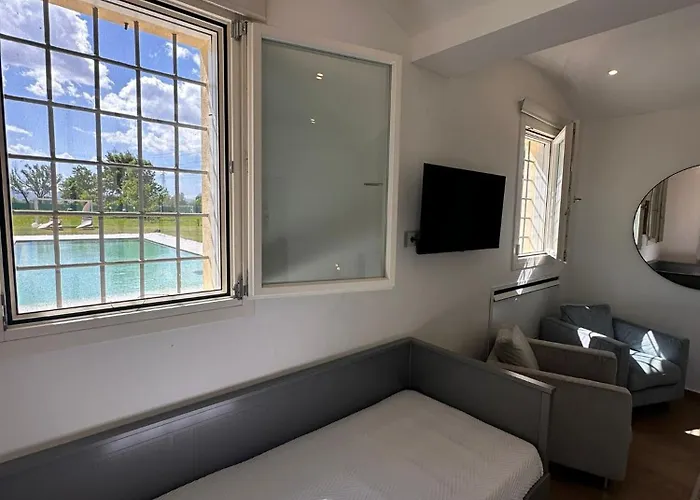 Iris Готель типу 